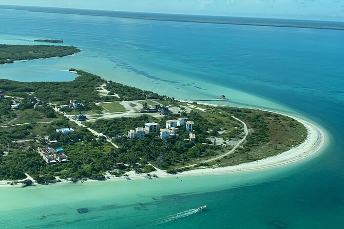 Private flight to Holbox from Cancun - Why a private flight to Holbox is such a smart shortcut
