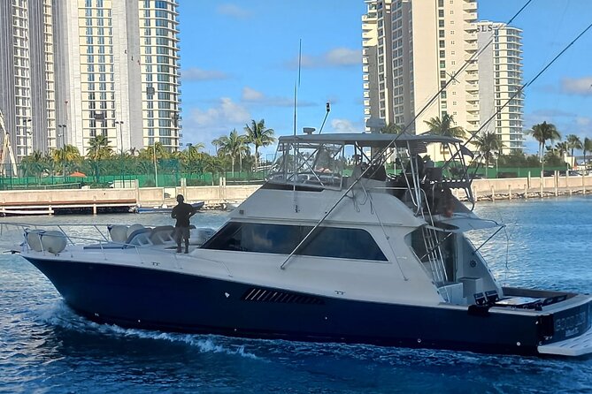 Private Full Day Tour by Yatch in Cancún - Crew attention, birthday energy, and party-friendly planning