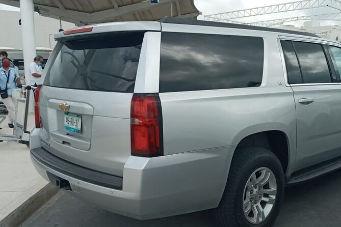 Private luxury transportation from CUN Airport to Playa del Carmen - Who should book this transfer