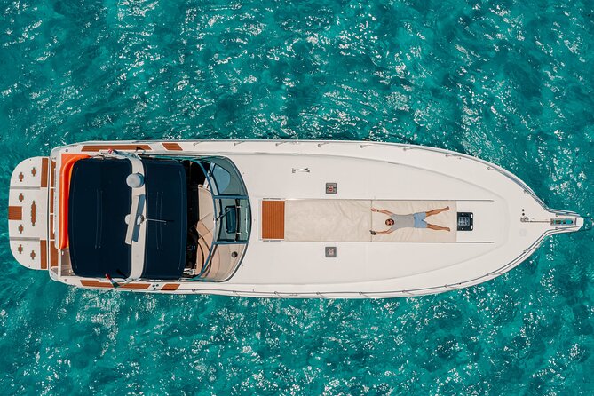 Private Luxury Yacht 55FT Rental in Cancun - Price and Value: What $426.25 Per Group Really Buys