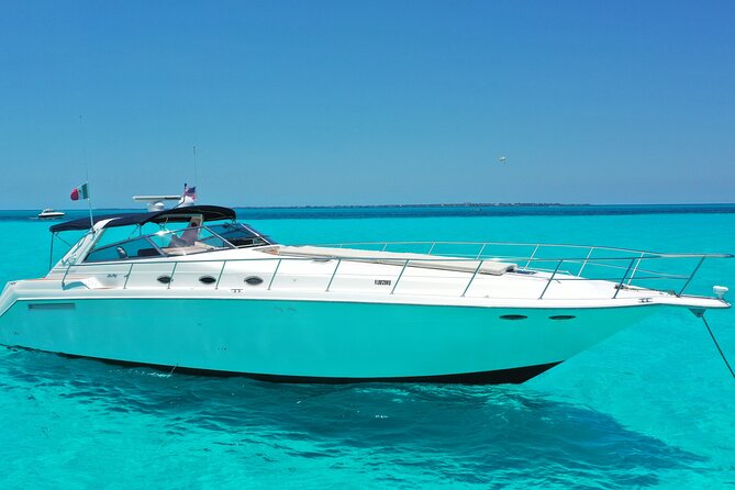 Private Luxury Yacht 55FT Rental in Cancun - The Crew Experience: Friendly, Attentive, and Built for Groups