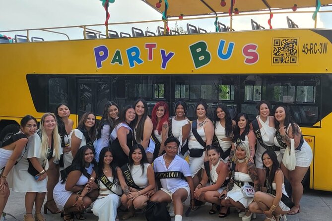 Private Party Bus Loop in Cancun - Drinks, packages, and what to bring (without overbuying)