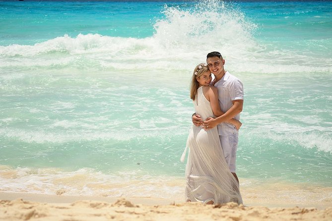 Private Professional Photography Session in Cancun - Price and value: when $299 per group makes sense