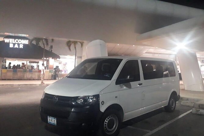Private Roundtrip Transportation CUN Airport-Puerto Morelos - How Cancun airport pickup really works after baggage claim