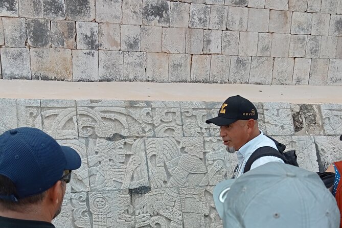 Private Tour in Chichen Itza Official History Guide - Meeting Point and the First Move Once You Arrive