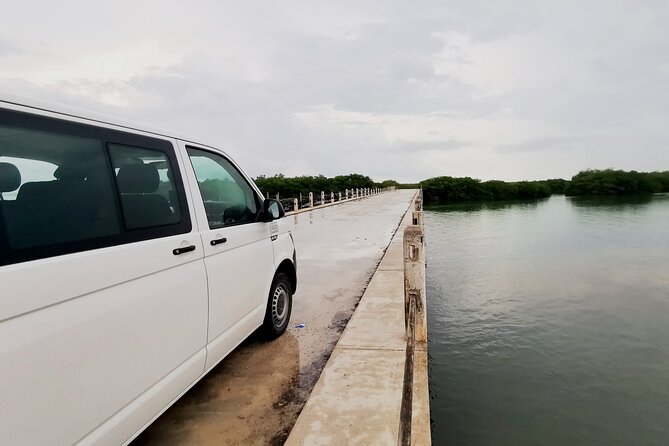 Private Transfer-Cancun Airport-Playa del Carmen One Way - Finding Your Driver at Cancun Airport, Without Guesswork