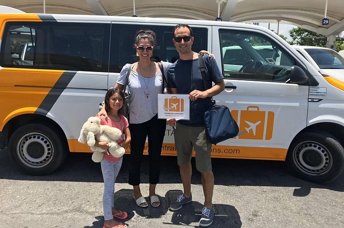 Private Transfer from Cancun Airport to Puerto Morelos - Driver support and bilingual communication that makes day one easier