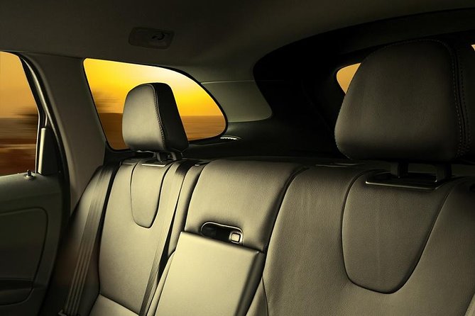 Private Transfer to Cancun Airport (CUN) - How the pickup actually works: 12-hour confirmation and a 15-minute heads-up