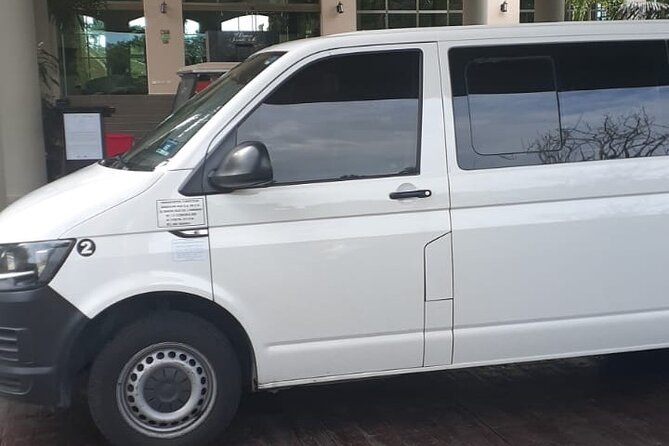 Private transportation from CUN Airport to Cancun Hotel Zone - The WhatsApp and platform-number system, minus the guesswork