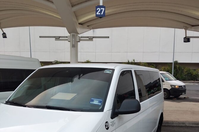 Private Transportation from the Airport to the Cancun hotel zone - Practical tips to make your pickup go smoothly