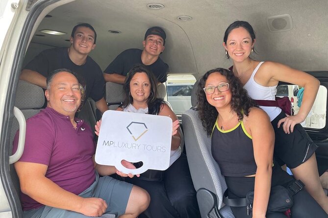 Private Transportation from Zona Hotelera CUN To Cancun Airport - Booking Feel: Confirmation, Mobile Ticket, and the Human Touch