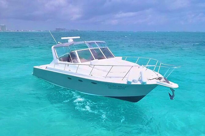 Private Yacht Cancun 42ft up to 8 people - Private 42ft Cancun Yacht, up to 8 people, and what you actually get