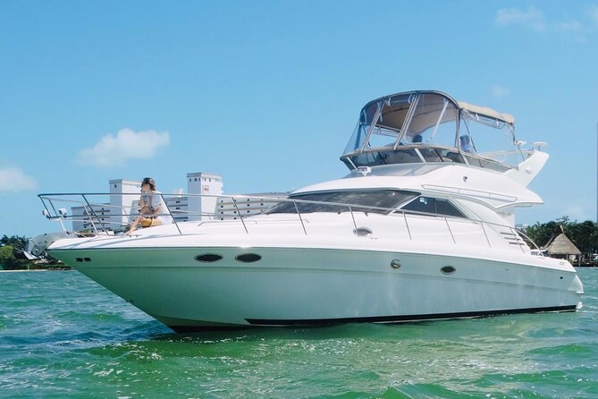 Private Yacht SeaRay 46ft Cancun 25P17 - Dock Fee Reality Check: The $14 Per Person Budget Item