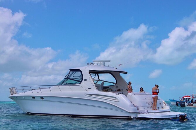 Private Yacht SEARAY SUNDANCER 60ft up to 20 pax 23P1 - Price and dock fee reality check, so you do not get surprised