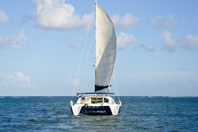 Puerto Morelos Secret Sandbar Catamaran Sail - The cruise through Puerto Morelos National Park waters