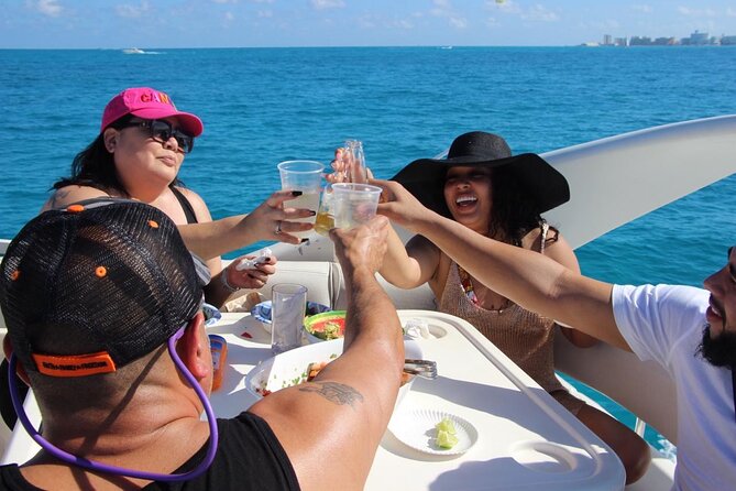 Rent a Private 46ft Yacht in Cancun - Isla Mujeres and Playa Norte: what the anchor time feels like