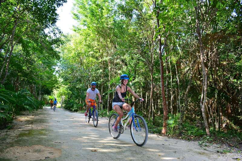 Rio Secreto Nature Reserve: Bicycle, Rappel & Ziplines Tour - Rio Secreto’s underground river caves, and why the setting matters