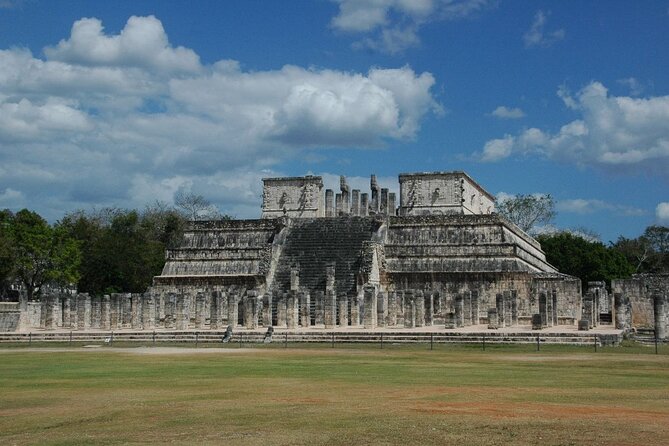 Riviera Maya Tour: Chichen Itza & Ik Kil + Hubiku Cenotes - Valladolid for one hour: church, square, and easy browsing