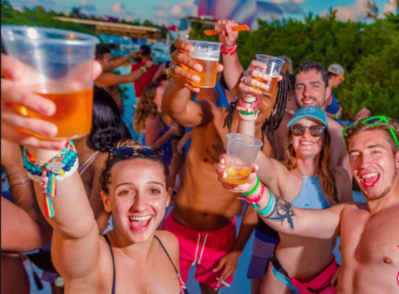 Rockstar Boat Party Cancun - Booze Cruise Cancun (18+) - Where You Meet, What Costs Extra, and Why Being Early Matters