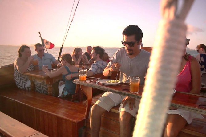 Romantic Dinner on a Spanish Galeon in Cancun - Getting there with less stress: pickup, wait time, and what to bring
