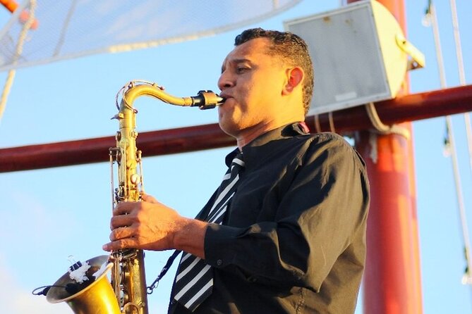 Romantic Sunset Dinner Cruise in Cancun with Open Bar - Price and Value: Where the $112.00 Fits, and the Extra Dock Fee