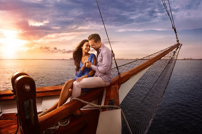 Romantic Sunset Dinner Cruise in Cancun with Open Bar - Dinner Choices: Lobster, Steak, or Surf and Turf That Don’t Feel Like a Compromise