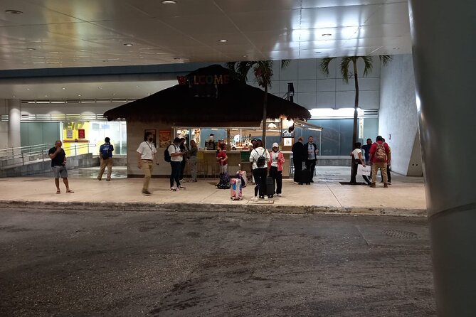 Shared Shuttle Cancun Airport to Holbox Ferry (Chiquila Port) - The van ride: what about the comfort and the road?
