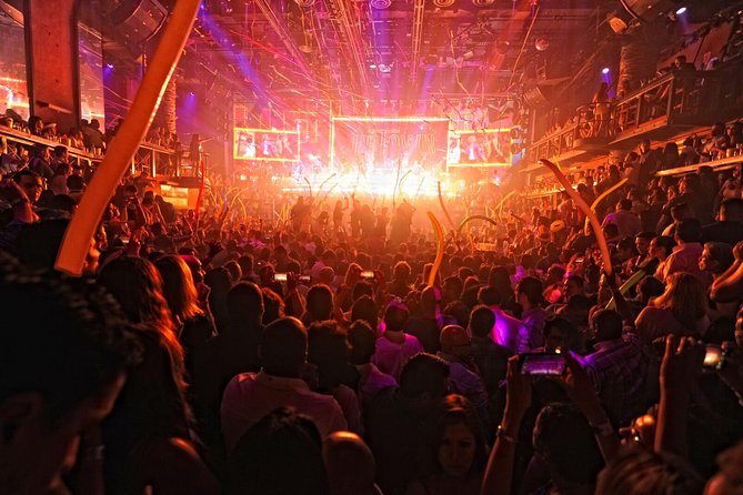 Skip the line: Cancun Coco Bongo Gold Member Entrance Ticket - Should you book the Gold Member entrance ticket?