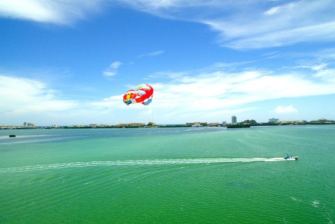 Skyrider Parasailing Tour with Panoramic View of Cancun - The 10 to 12 minutes in the air: height, views, and landing
