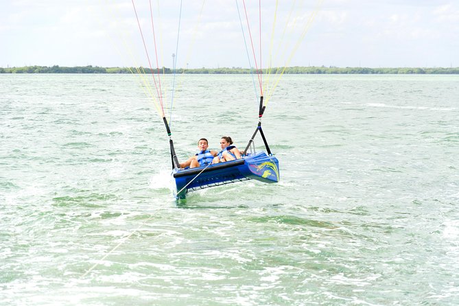 Skyrider Parasailing Tour with Panoramic View of Cancun - Families, first-timers, and that comfort factor that people notice