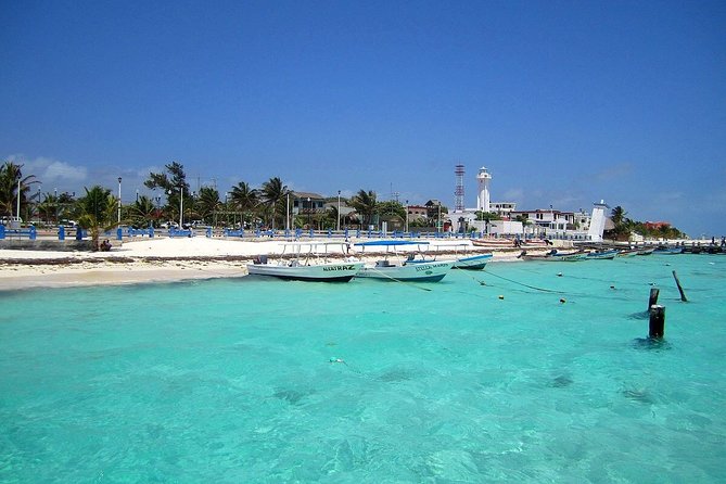 Snorkel in the turquoise Caribbean Sea in Puerto Morelos. Transport included - Reef gear, lockers, and the sunscreen rule that can surprise you
