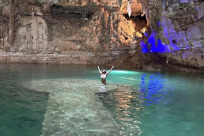 Tour Chichen Itza 2 Cenotes Suytun and Ik-kil - Suytún Cenote Swimming: Crystal Water and the Light Beam Moment