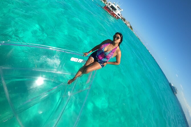 Tour Isla Mujeres excursion in Collective Transparent Boat - Getting There: Meeting Point and What to Do Once You Arrive