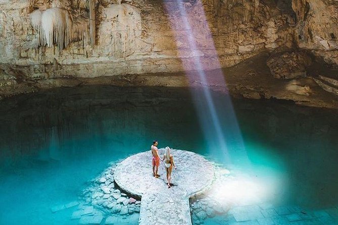 Tour VIP to Chichén Itzá, Valladolid and a Real Mayan Cenote from Cancun - Lunch Buffet: Included Fuel That Helps You Keep Going
