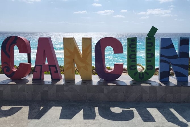Transfer from Cancun airport to Cancun hotel zone 1 to 8 people - Communication Close to Pickup Time (How You Avoid the Airport Chaos)