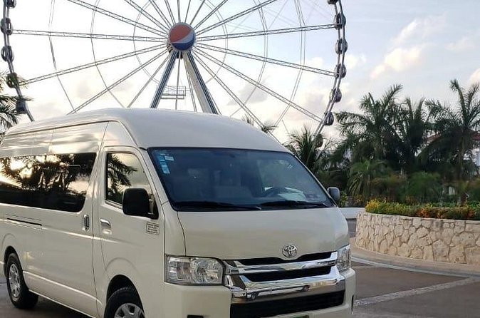 Transportation Cancun Airport to Playa del Carmen Roundtrip 1-7px - Vans, Communication, and the Human Touch You Can Feel