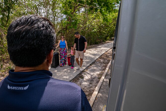 Transporte Privado del aeropuerto de Cancún a Cancún o Riviera - Cancún Airport Pickup: What You Should Look For