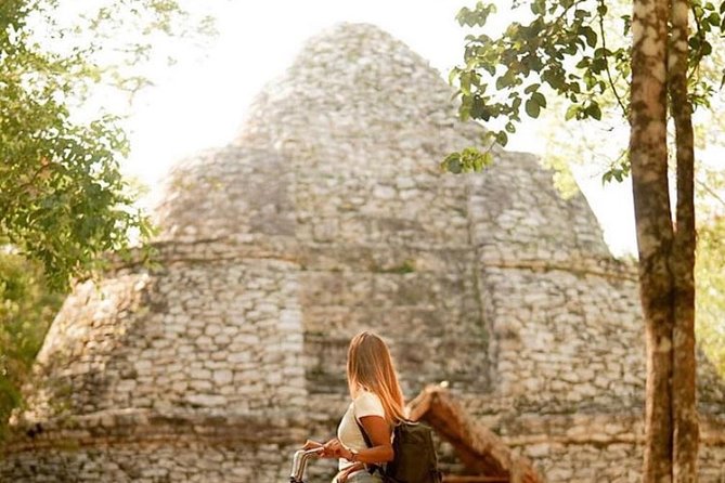 Tulum Coba 4X1 ADVENTURE - Stop 1: Tulum ruins, guide first, then your own wandering time