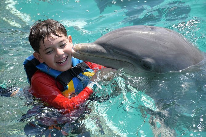 Tulum & Dolphin Connection from Cancun - Lunch and the Bonus Stops That Make the Day Feel Full