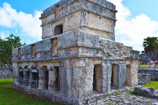 Tulum Express from Cancun and Riviera Maya - Puerto Aventuras stop and the dolphin swim option, with rules for minors