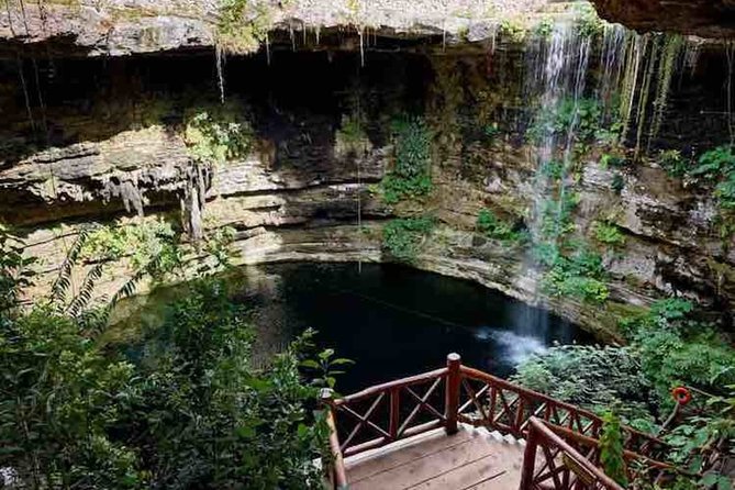 Visit Chichén Itzá from Cancun or Riviera Maya; Lunch and Cenote - Chichén Itzá for 2 hours: the main sights and what to watch for