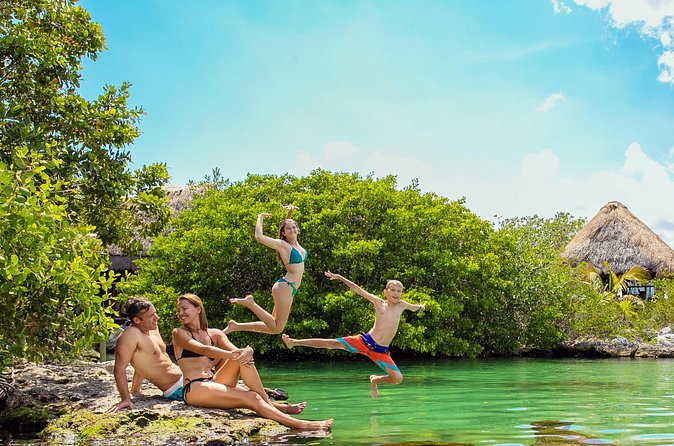 Visit Tulum Ruins, Yalku lagoon & cenote - Cenotes Casa Tortuga: a short, guided snorkel break