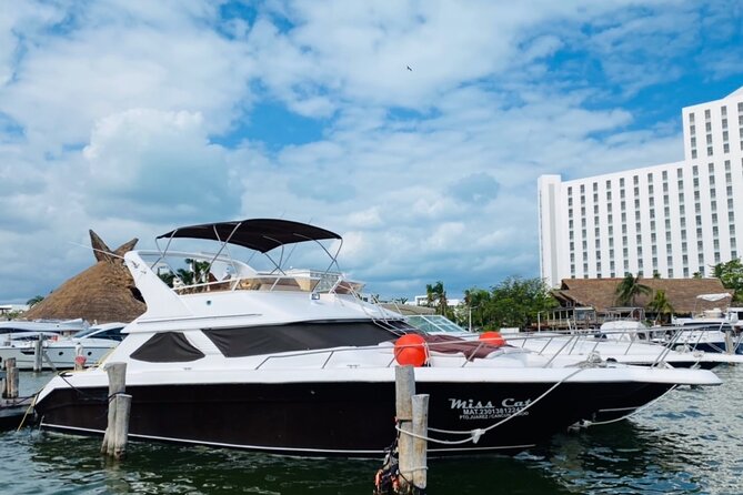 Yacht 48ft Rental in Cancun for up to 15 people - Snorkeling and Playa Norte time: what you gain on 4 and 6 hours