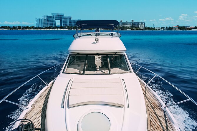 Yacht Meridian 40FT Best Private Rental in Cancun - Price and value: what you’re really buying